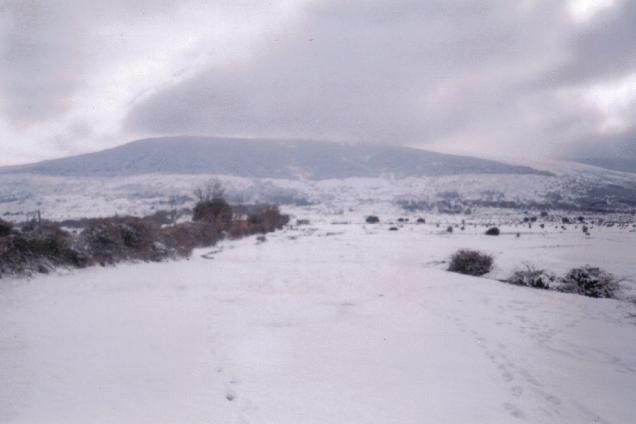 Vista de Somosierra con nieve